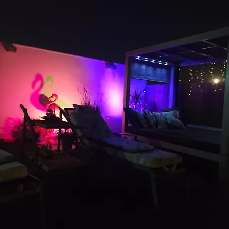 Atico Rilque, Independientes Con Jacuzzi Privado Y Terraza En Apartament