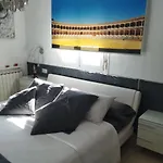 Atico Rilque, Independientes Con Jacuzzi Privado Y Terraza En דירה *