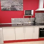 Atico Rilque, Independientes Con Jacuzzi Privado Y Terraza En *