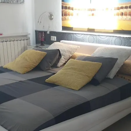 Apartment Atico Rilque, Independientes Con Jacuzzi Privado Y Terraza En *