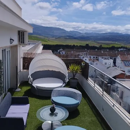 Atico Rilque, Independientes Con Jacuzzi Privado Y Terraza En Apartment *