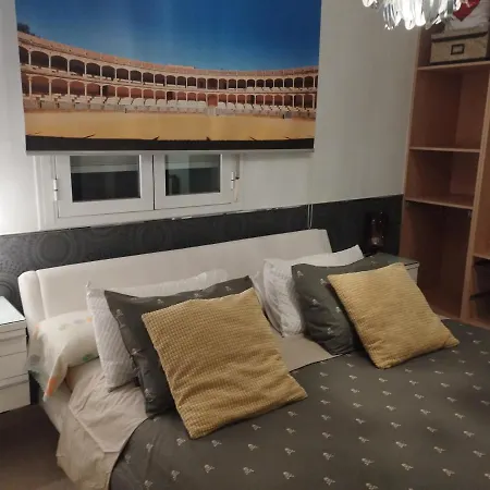Atico Rilque, Independientes Con Jacuzzi Privado Y Terraza En Apartment