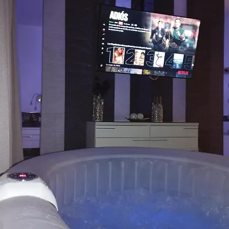Atico Rilque, Independientes Con Jacuzzi Privado Y Terraza En * Ρόντα