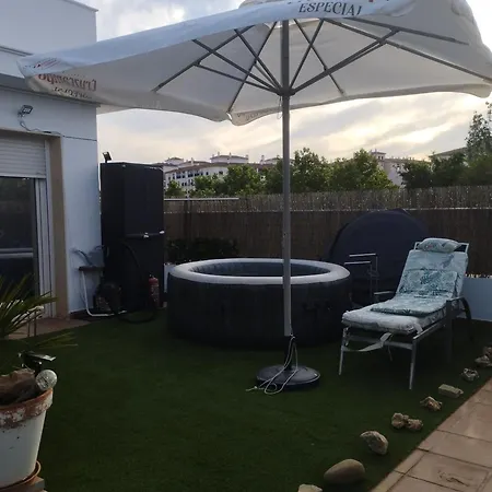 Atico Rilque, Independientes Con Jacuzzi Privado Y Terraza En Apartmán