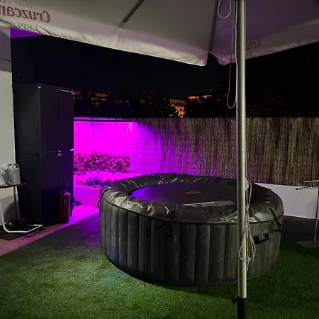 Atico Rilque, Independientes Con Jacuzzi Privado Y Terraza En *