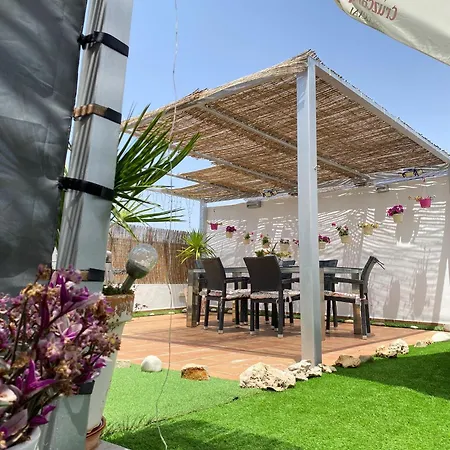 Atico Rilque, Independientes Con Jacuzzi Privado Y Terraza En Apartment