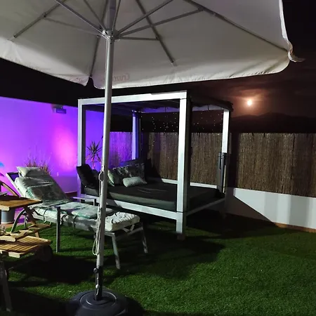 Atico Rilque, Independientes Con Jacuzzi Privado Y Terraza En *