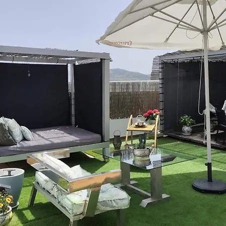 Atico Rilque, Independientes Con Jacuzzi Privado Y Terraza En 公寓