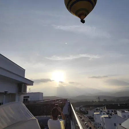 Διαμέρισμα Atico Rilque, Independientes Con Jacuzzi Privado Y Terraza En *