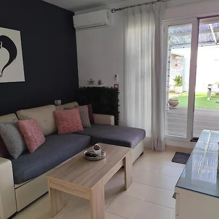 Atico Rilque, Independientes Con Jacuzzi Privado Y Terraza En דירה רונדה