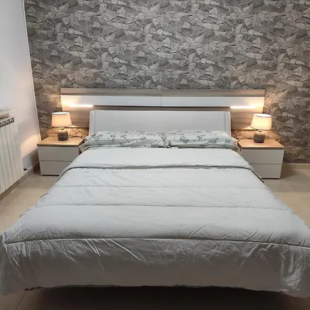 Apartamento ático Rilque, Independientes Con Jacuzzi Privado Y Terraza En
