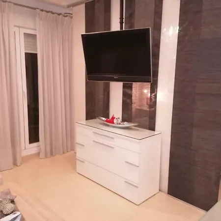 Atico Rilque, Independientes Con Jacuzzi Privado Y Terraza En Lägenhet *