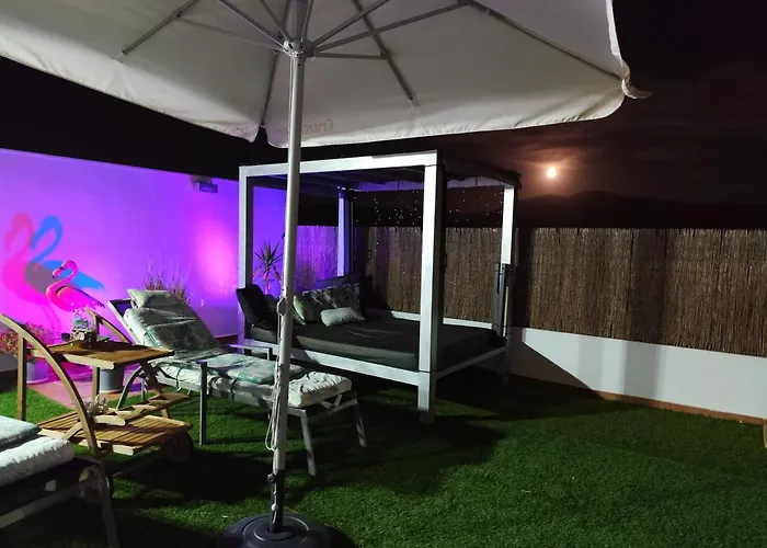 ático Rilque, Independientes Con Jacuzzi Privado Y Terraza En *