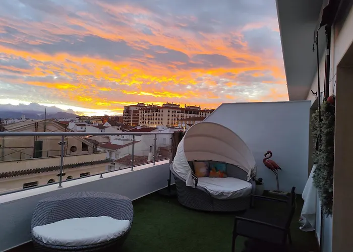 Atico Rilque, Independientes Con Jacuzzi Privado Y Terraza En 公寓 龙达