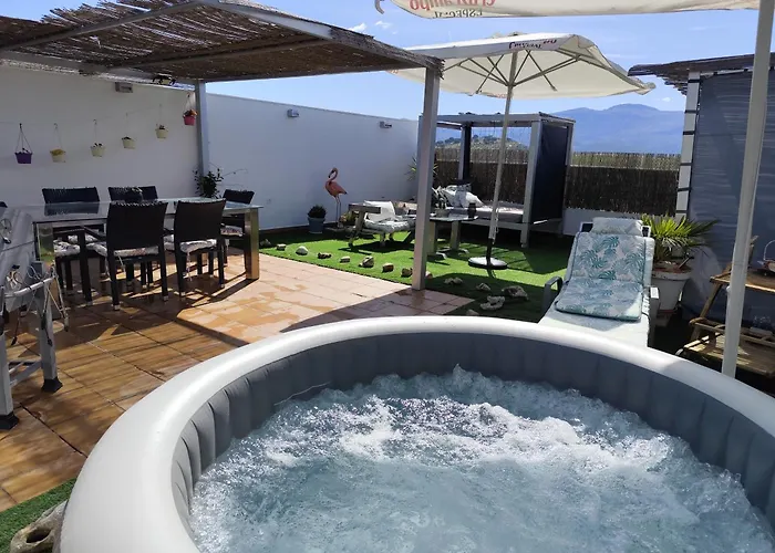 ático Rilque, Independientes Con Jacuzzi Privado Y Terraza En