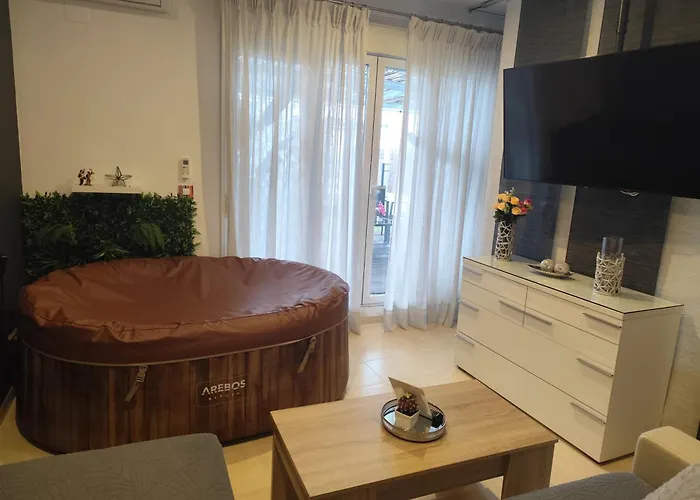 Atico Rilque, Independientes Con Jacuzzi Privado Y Terraza En 公寓 龙达