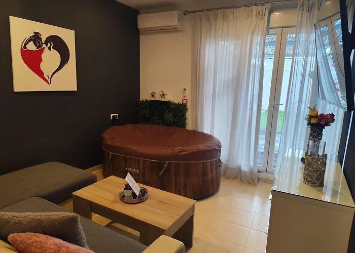 Atico Rilque, Independientes Con Jacuzzi Privado Y Terraza En 公寓